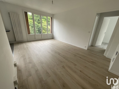 Appartement 3 pièces de 63 m² à Bièvres (91570)