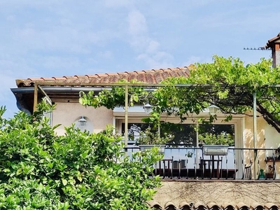 Appartement de 3 pièces de luxe en vente à Sainte-Maxime, France