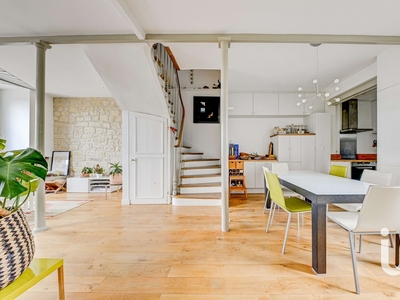Maison 6 pièces de 108 m² à Carrières-sur-Seine (78420)