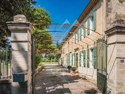 Maison de campagne de luxe de 7 chambres en vente Saint-Rémy-de-Provence, Provence-Alpes-Côte d'Azur