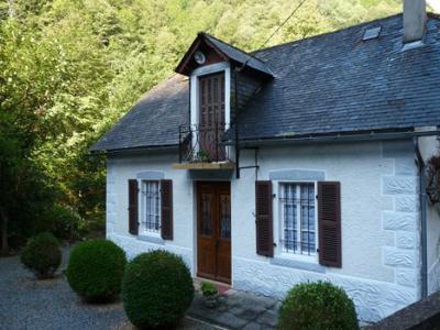 Maison au bord du ruisseau 2 chambres dans village de FERRIERES dans le Val d'Azun