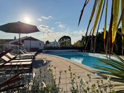 Maison de vacances accessible PMR dans résidence avec piscine à Noirmoutier en l'île
