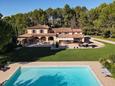 12 room luxury Villa for sale in Aix-en-Provence, French Riviera