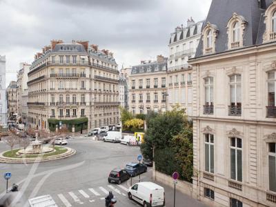Appartement de luxe 5 chambres en vente à Champs-Elysées, Madeleine, Triangle d’or, Île-de-France