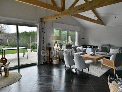 Vente maison 5 pièces 164 m² Neuville-en-Ferrain (59960)