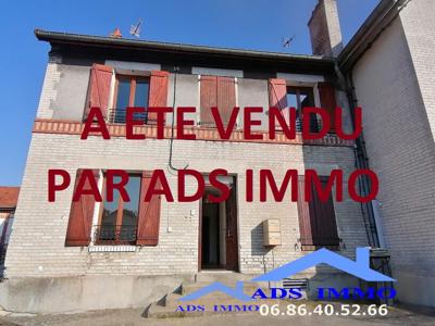Vente maison 7 pièces 139 m² Vouziers (08400)