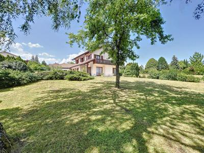 Vente maison 9 pièces 193 m² Prévessin-Moëns (01280)