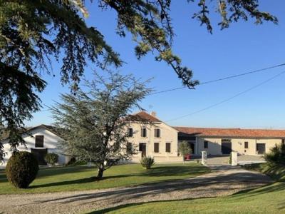 Villa de luxe de 10 pièces en vente Nogaro, Midi-Pyrénées