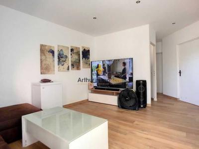Appartement 14 pièces 264 m²