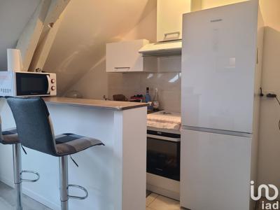 Appartement 2 pièces de 27 m² à Saumur (49400)