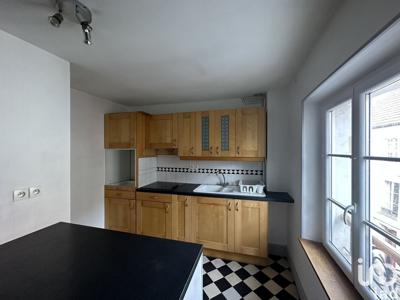Appartement 2 pièces de 50 m² à Meaux (77100)