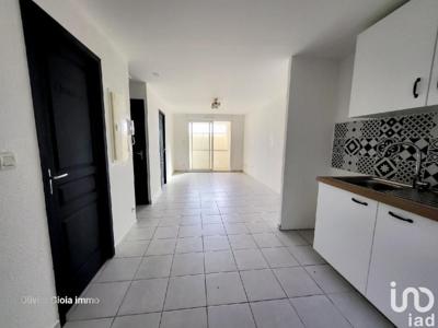 Appartement 3 pièces de 46 m² à Coursan (11110)