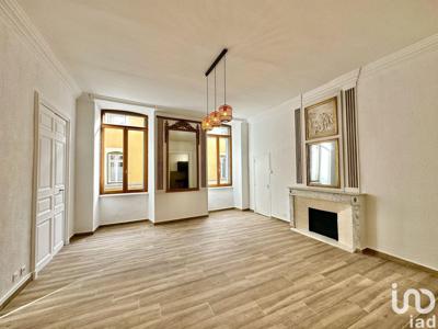Appartement 3 pièces de 75 m² à Alès (30100)