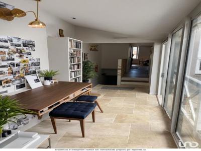 Appartement 5 pièces de 117 m² à La Rochelle (17000)