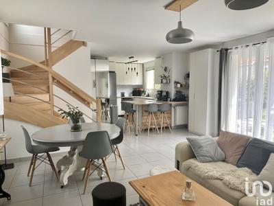 Maison 6 pièces de 122 m² à Montévrain (77144)