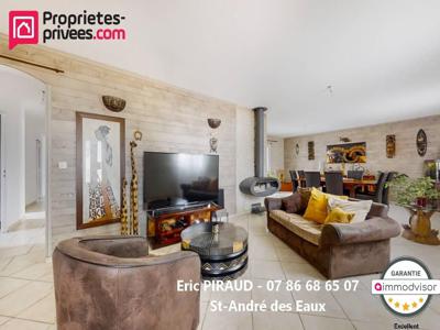 Maison de luxe de 5 chambres en vente à Saint-André-des-Eaux, France