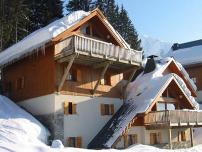 Chalet TETRAS 20 à 25 lits - 9 chambres avec salle de bain individuelle-200m à ski du télécabine-retour à ski / Domaine skiable Alpe d'Huez