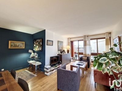 Appartement 4 pièces de 95 m² à LE CHESNAY-ROCQUENCOURT (78150)