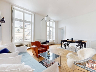 Appartement coup de coeur de 80.20 m² (84,14 m2 au sol) de style Haussmannien - Quartier Hôtel de ville - Nantes