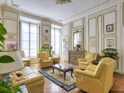 Appartement de 4 chambres de luxe en vente à Versailles, France