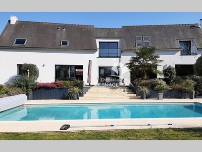 7 room luxury Villa for sale in Dinan, Brittany