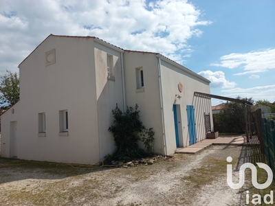 Maison traditionnelle 4 pièces de 104 m² à Saint-Georges-d'Oléron (17190)