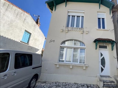 Vente maison 4 pièces 84 m² Royan (17200)