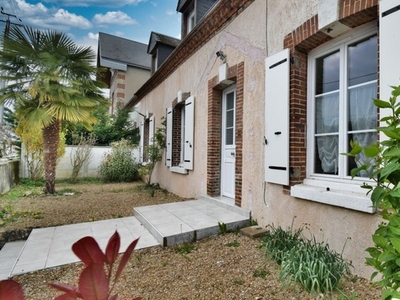 Vente maison 5 pièces 160 m² Saint-Denis-les-Ponts (28200)