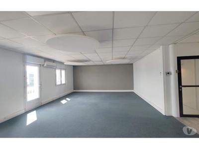 (X-13298) Bureaux Vide 110 m²