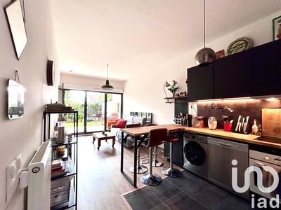 Appartement 2 pièces de 43 m² à Montreuil (93100)