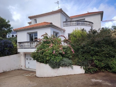 Maison de luxe de 4 chambres en vente à Saint-Nazaire, Pays de la Loire