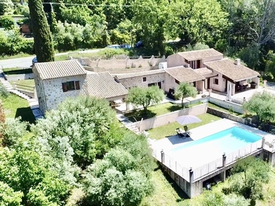 Vente maison 7 pièces 265 m² Montauroux (83440)