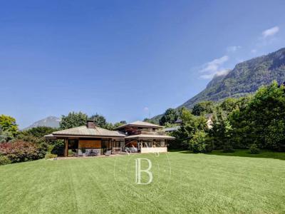 Maison de luxe 5 chambres en vente à Thyez, Rhône-Alpes