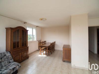Appartement 4 pièces de 83 m² à Livry-Gargan (93190)