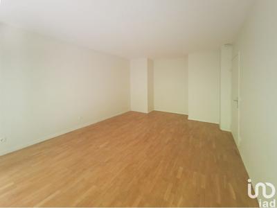 Appartement 1 pièce de 29 m² à Issy-les-Moulineaux (92130)