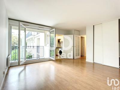 Appartement 1 pièce de 32 m² à Issy-les-Moulineaux (92130)