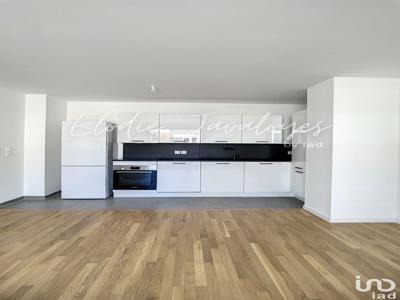 Appartement 3 pièces de 57 m² à Le Mesnil-le-Roi (78600)