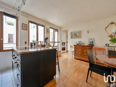 Appartement 3 pièces de 61 m² à Paris (75010)