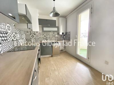 Appartement 3 pièces de 65 m² à Toulon (83000)