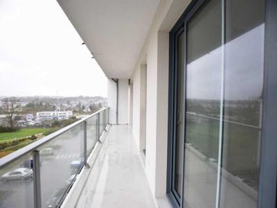 CESSON - SEVIGNE - T4 de 94.50m2 récent avec balcon et garag