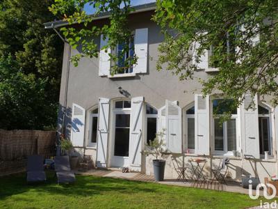 Maison 7 pièces de 162 m² à Champ-sur-Drac (38560)