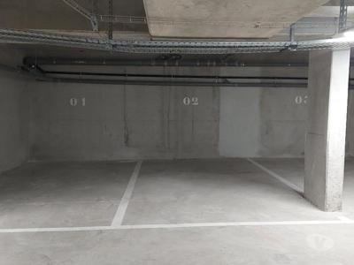 Places de parking en sous-sol sécurisé à louer