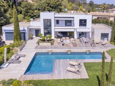 7 room luxury Villa for sale in Mougins, French Riviera