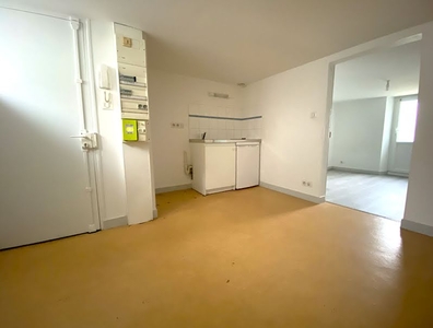 Location appartement 1 pièce 24.7 m²