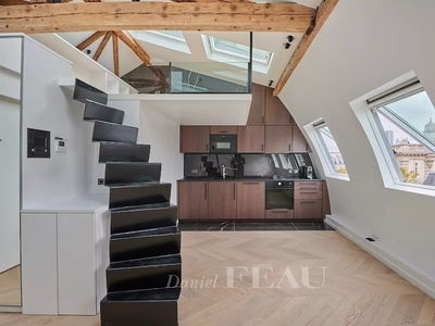 Location meublée appartement 1 pièce 23.68 m²