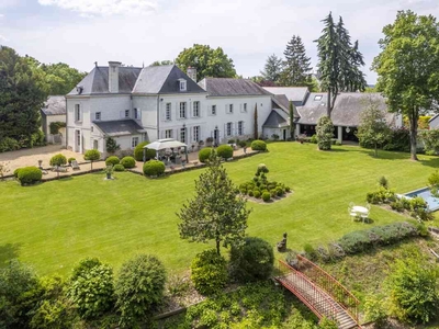 Vente maison 11 pièces 420 m² Saumur (49400)