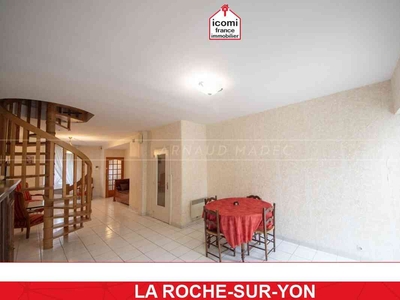 Vente maison 3 pièces 100 m² La Roche-sur-Yon (85000)