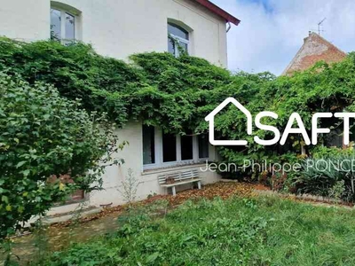 Vente maison 4 pièces 105 m² Saint-Quentin (02100)