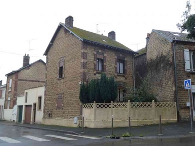 Vente maison 5 pièces 94 m² Charleville-Mézières (08000)