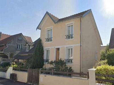 Vente maison 5 pièces 101 m² Vélizy-Villacoublay (78140)
